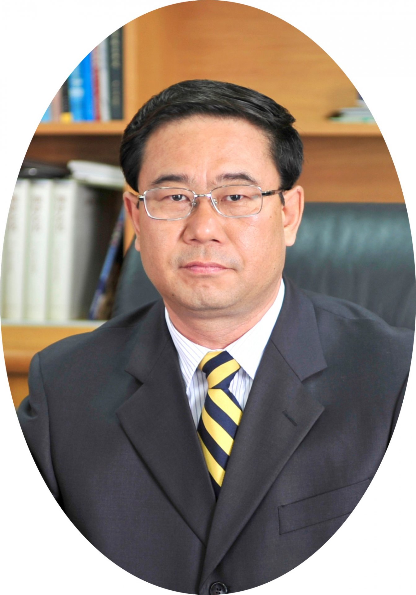 1997年8月--2003年8月任p